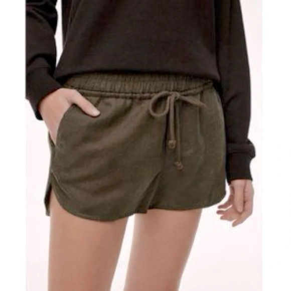 Aritzia Pants - Aritzia Wilfred Free Womens Habitus Linen Shorts Olive Green size L